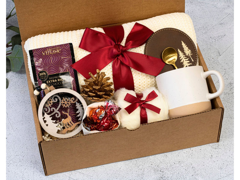 Blanket box: Holiday Warmth (with Mug) - Eryn's Home and Gifts